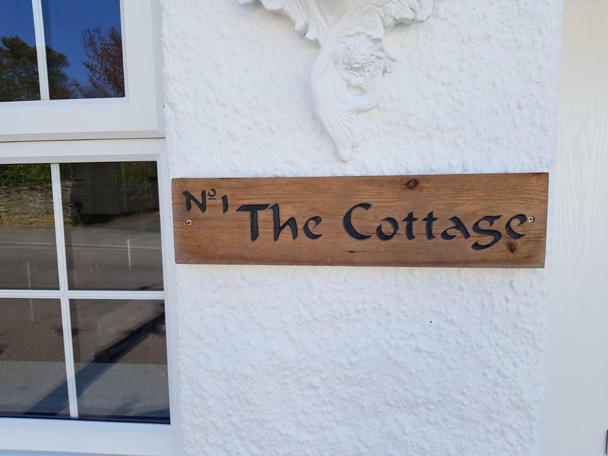 The Cottage Probus Екстериор снимка